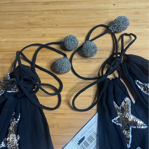 NWT Vero Alfie- Elegant Black Star Embellished Dress. Size M - Picture 8 of 9